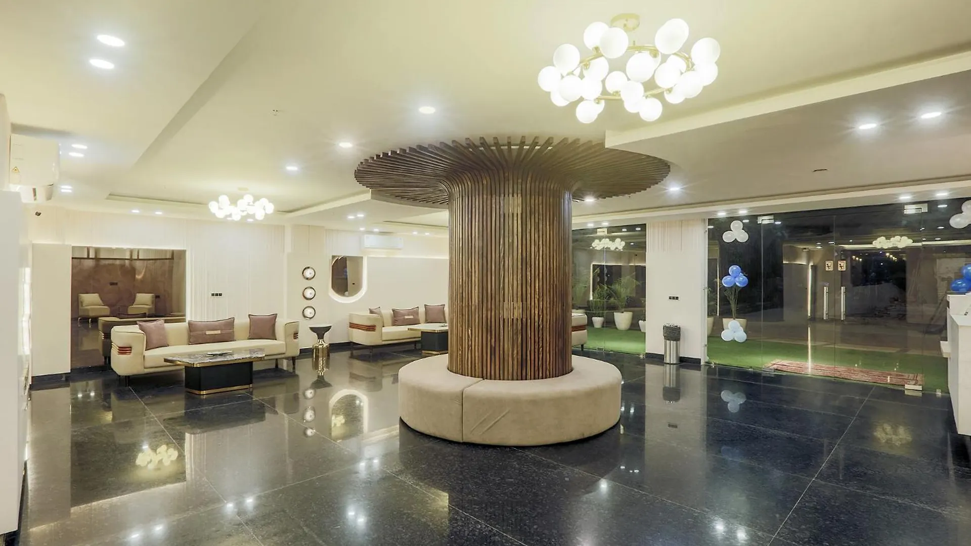 Hotel Green Lotus Luxe Gurgaon Indien