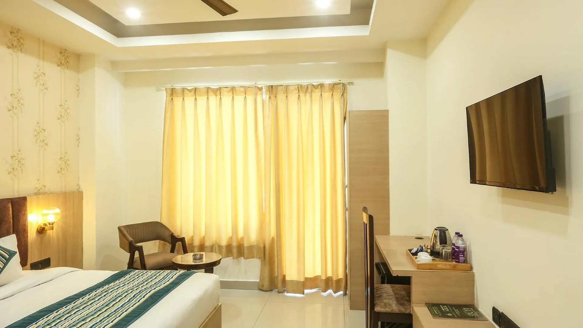 Hotel Green Lotus Luxe Gurgáon 0*,  India
