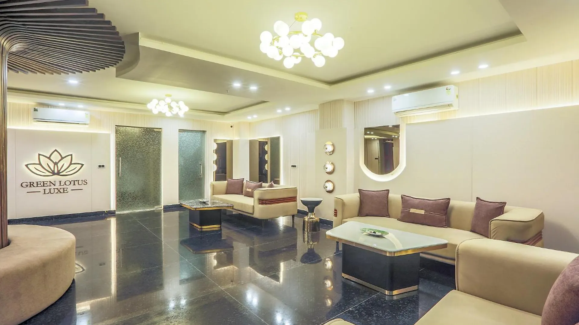 Hotel Green Lotus Luxe Gurgáon 0*,